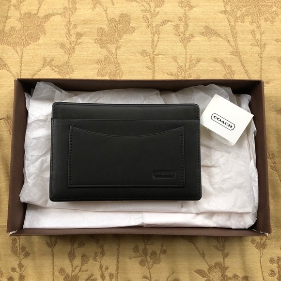 Coach Handbags - NWT Coach wallet and jotter